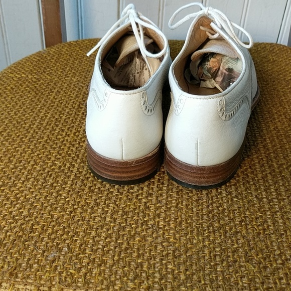 Gravati Neiman Marcus white wingtip oxfords 8.5 N - Picture 5 of 7